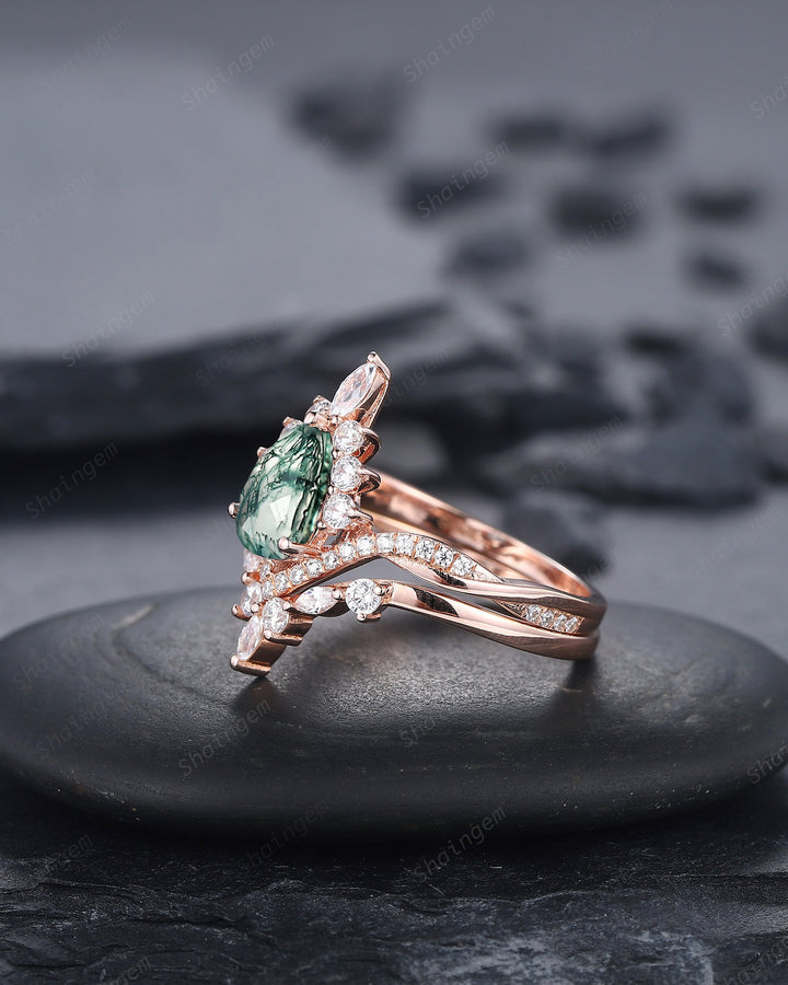 Vintage Moss Agate Halo Wedding Ring Set, Pear Cut Agate 14K Rose Gold Engagement Ring , Unique Mossy Agate Bridal Set Promise Ring for Her - ShainJewelry