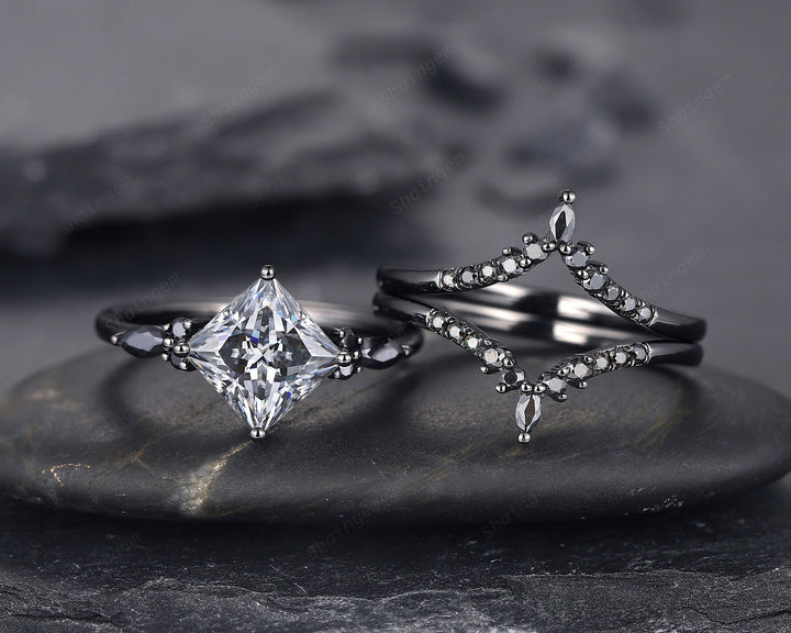 3PCS Vintage Princess Cut Gray Moissanite Black Engagement Ring Set, Gothic Black Rhodium Grey Moissanite Promise Wedding Set Gift for women - ShainJewelry
