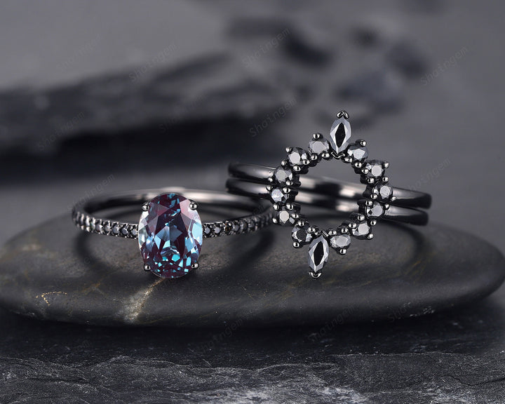 3PCS Oval Alexandrite Black Moissanite Engagement Ring Set, Black Gold Alexandrite Promise Ring Set, Black Wedding Anniversary Ring Gift - ShainJewelry