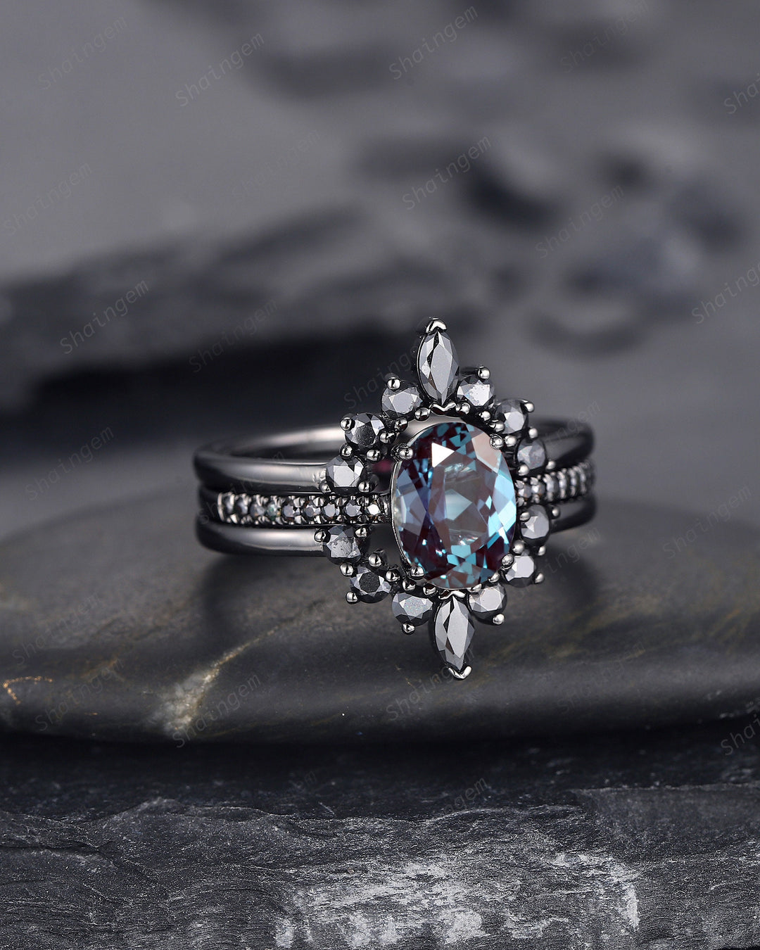 3PCS Oval Alexandrite Black Moissanite Engagement Ring Set, Black Gold Alexandrite Promise Ring Set, Black Wedding Anniversary Ring Gift - ShainJewelry