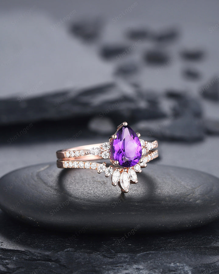Vintage Amethyst Cluster Engagement Ring Set, Unique Rose Gold Amethyst Wedding Set, Amethyst Bridal Set Anniversary Promise Ring Set Gift - ShainJewelry