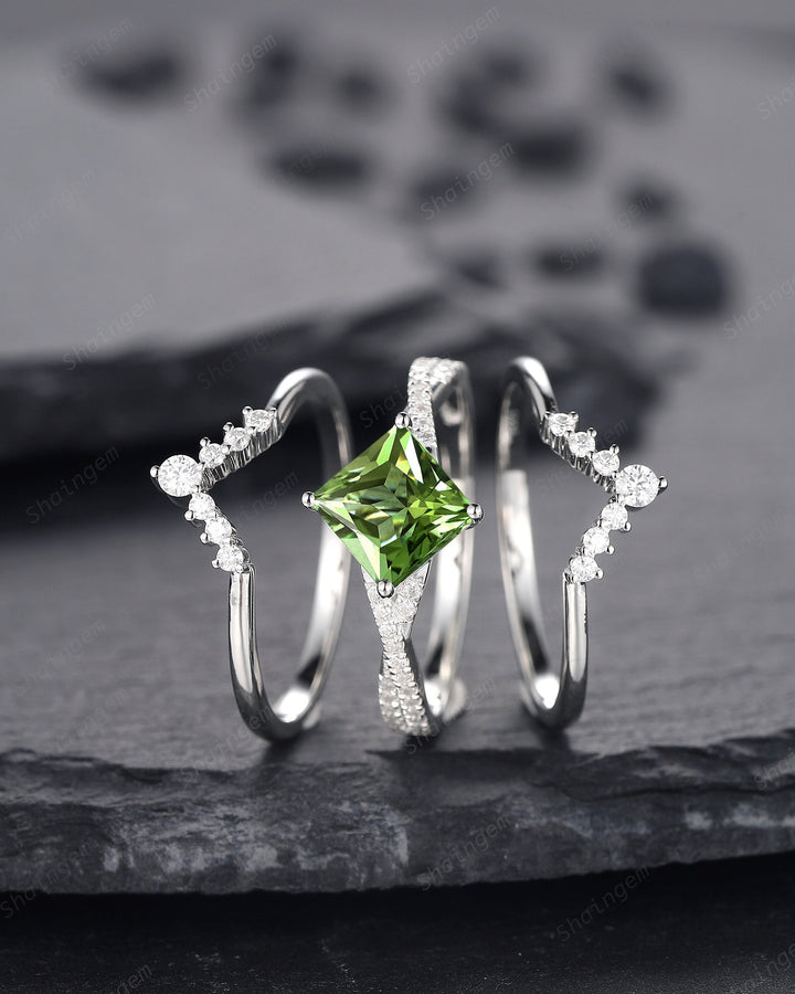 3PCS Princess Cut Peridot Engagement Ring Set, Art Deco Peridot Wedding Set, 14K 18K White Gold Promise Ring Gift Vintage Peridot Bridal Set - ShainJewelry