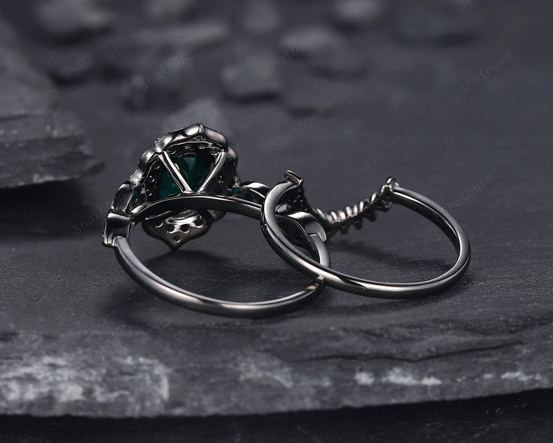 Black Gold Oval Shape Emerald Engagement Ring Set, Vintage Rhodium Black Floral Halo Promise Ring, Black Wedding Ring Gift Gothic Bridal Set - ShainJewelry