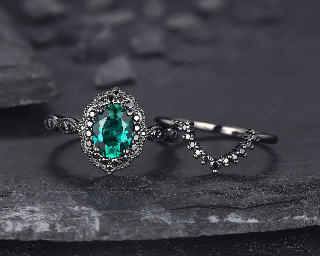 Black Gold Oval Shape Emerald Engagement Ring Set, Vintage Rhodium Black Floral Halo Promise Ring, Black Wedding Ring Gift Gothic Bridal Set - ShainJewelry
