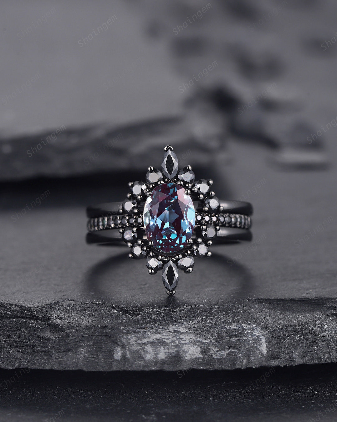 3PCS Oval Alexandrite Black Moissanite Engagement Ring Set, Black Gold Alexandrite Promise Ring Set, Black Wedding Anniversary Ring Gift - ShainJewelry