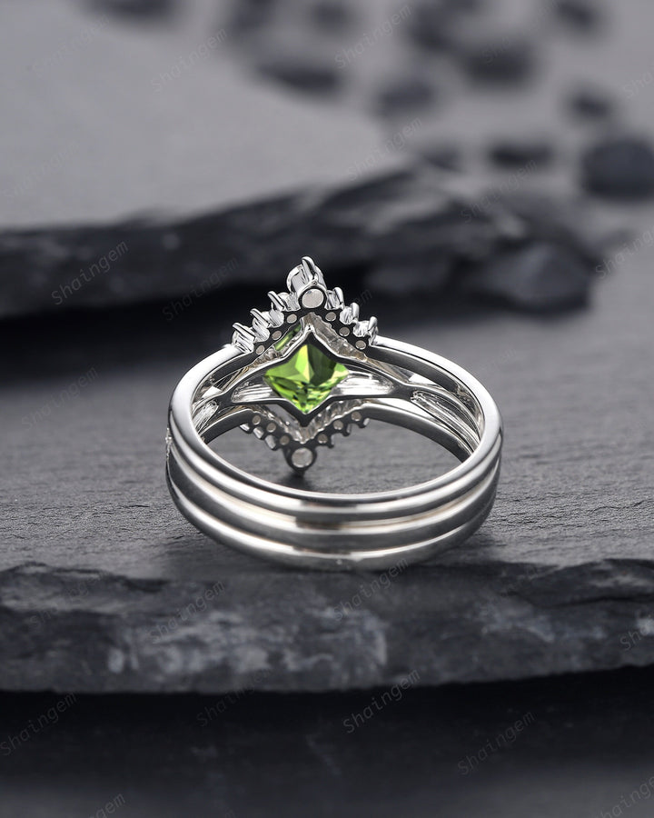 3PCS Princess Cut Peridot Engagement Ring Set, Art Deco Peridot Wedding Set, 14K 18K White Gold Promise Ring Gift Vintage Peridot Bridal Set - ShainJewelry
