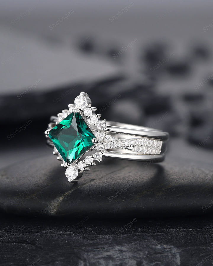 3PCS Princess Cut Emerald Engagement Ring Set, Art Deco Emerald Wedding Set, 14K 18K White Gold Promise Ring Gift Vintage Emerald Bridal Set - ShainJewelry