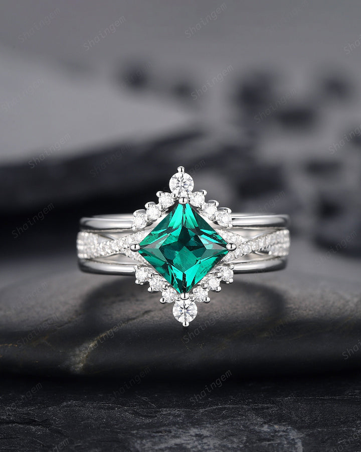 3PCS Princess Cut Emerald Engagement Ring Set, Art Deco Emerald Wedding Set, 14K 18K White Gold Promise Ring Gift Vintage Emerald Bridal Set - ShainJewelry