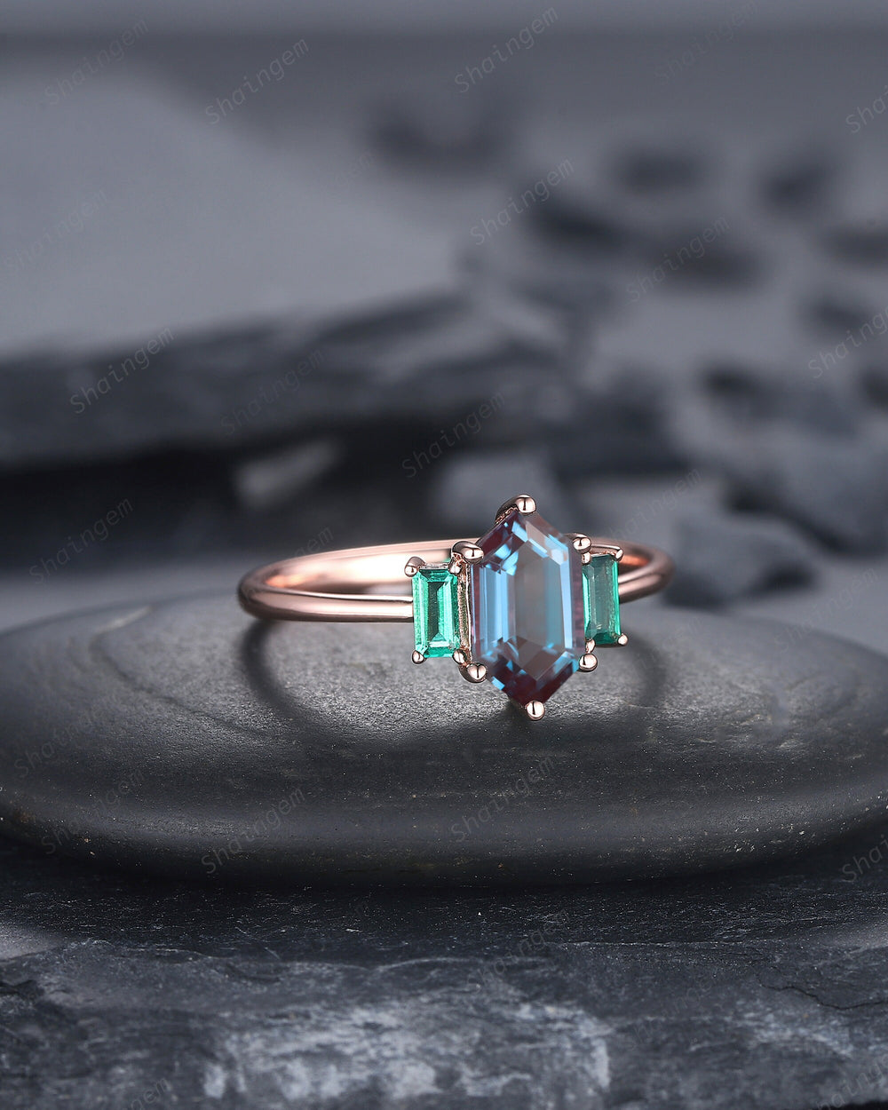 Vintage Long Hexagon Alexandrite Engagement Ring, Three Stones Wedding Ring, 14K Rose Gold Baguette Emerald Anniversary Promise Ring Gift - ShainJewelry