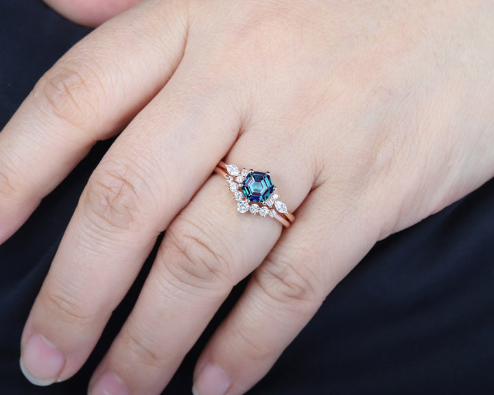 Unique Hexagon Alexandrite Engagement Ring Set, Vintage Alexandrite Wedding Ring, 14K Rose Gold June Birthstone Promise Ring, Art Deco Ring - ShainJewelry