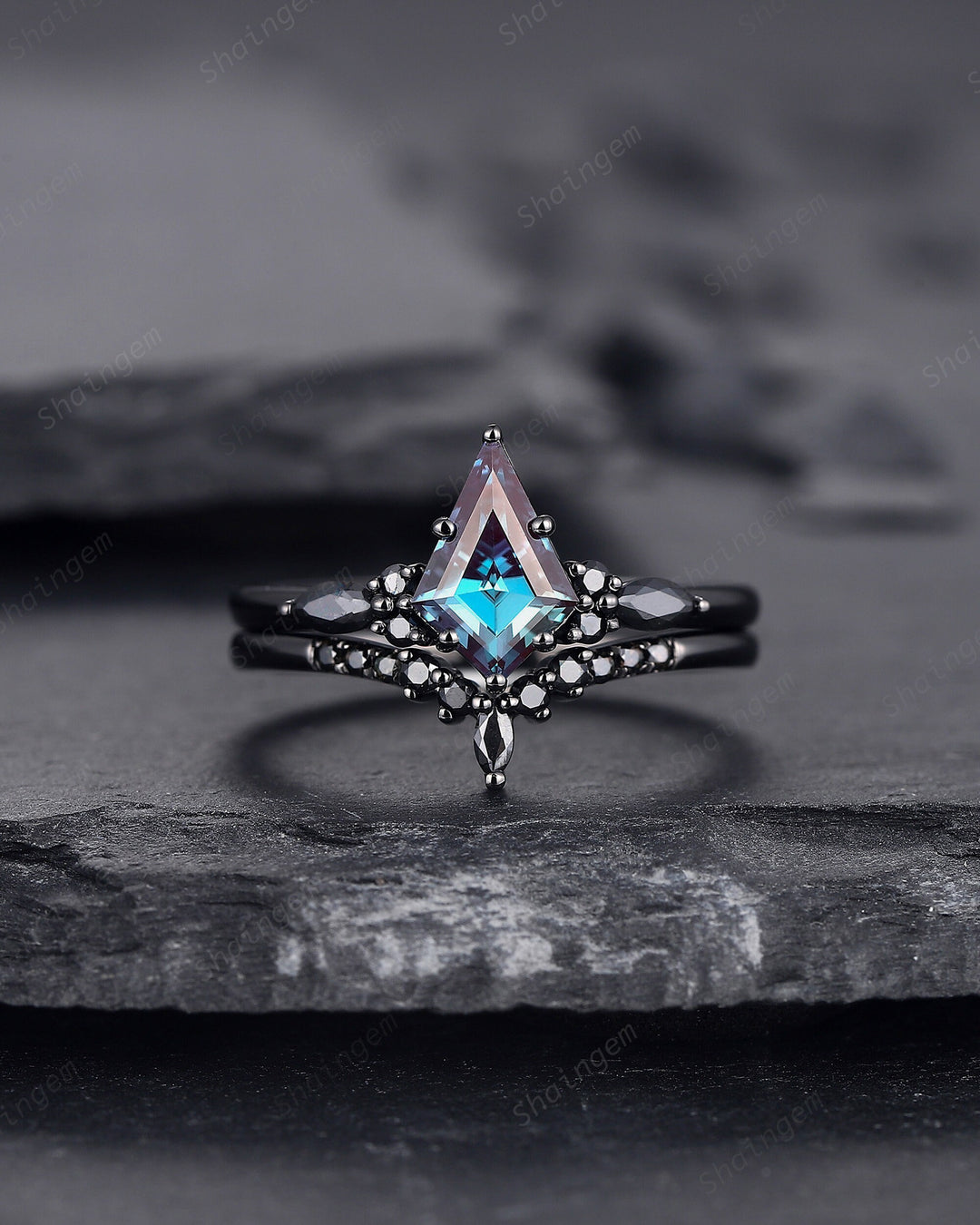 Black Gold Kite Shape Alexandrite Engagement Ring Set, Unique Black Promise Ring, Black Wedding Ring Set, Gothic Black Bridal Set for Women - ShainJewelry