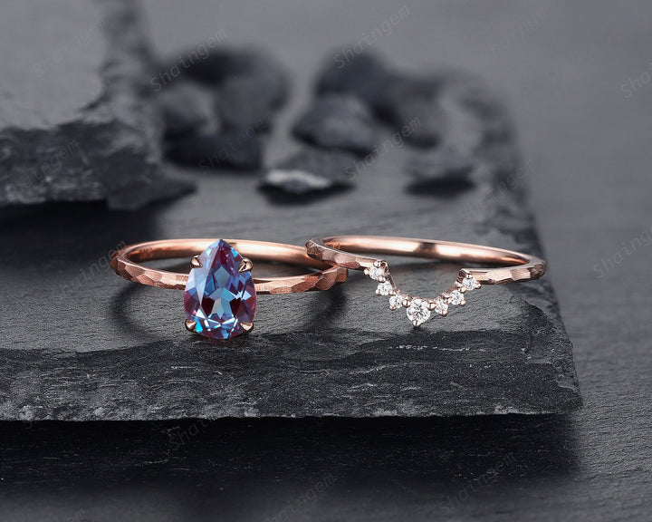 Unique Hammered Alexandrite Engagement Ring Set, Hand Forged 14K 18K Rose Gold Pear Shape Alexandrite Wedding Bridal Set Promise Ring Gift - ShainJewelry