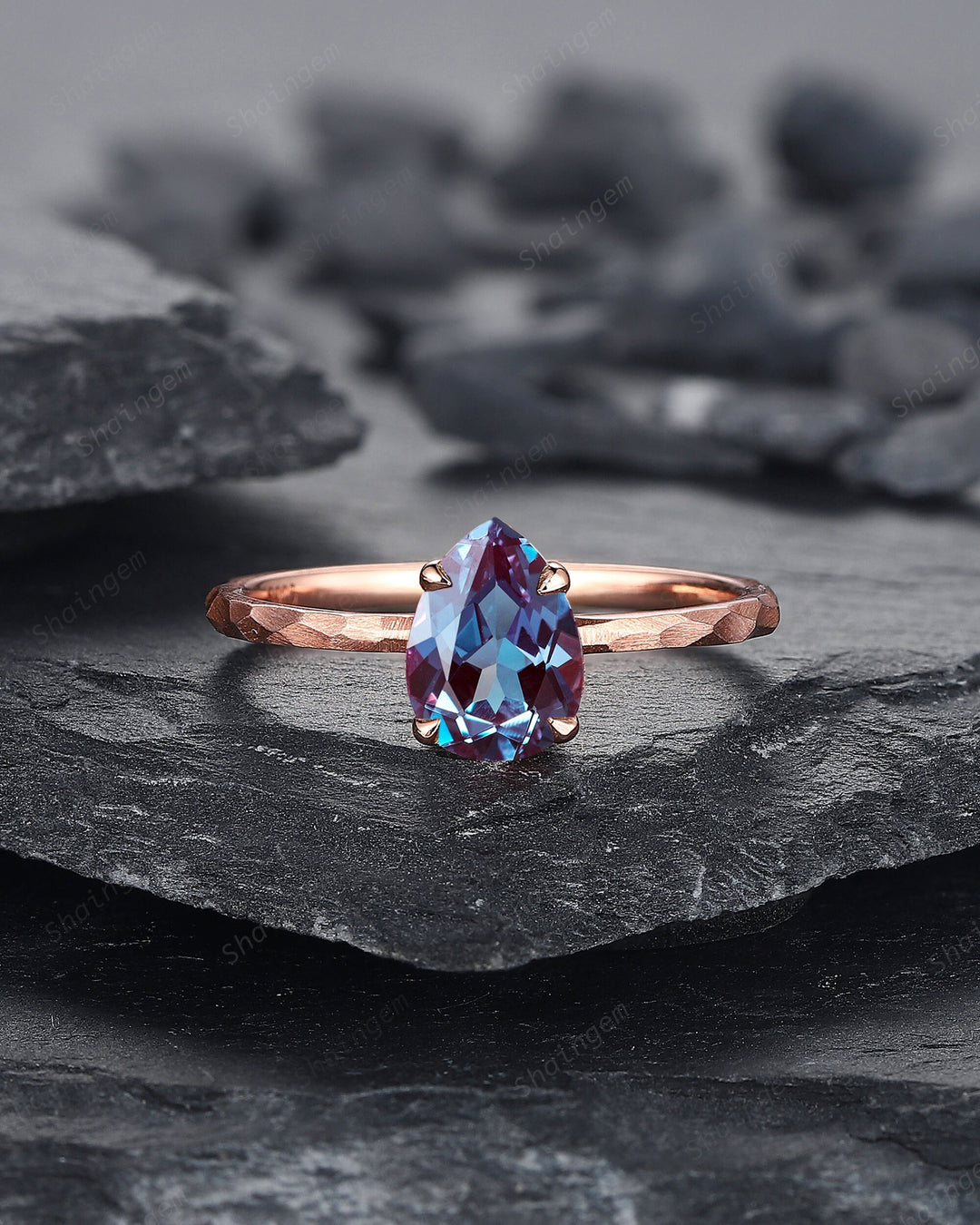 Unique Hammered Alexandrite Engagement Ring Set, Hand Forged 14K 18K Rose Gold Pear Shape Alexandrite Wedding Bridal Set Promise Ring Gift - ShainJewelry