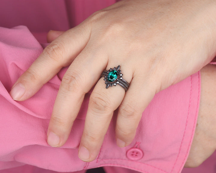 3PCS Oval Emerald Black Engagement Ring Set, Black Gold Finish Emerald Promise Ring Set, Vintage Rhodium Black Wedding Ring Gift for Her - ShainJewelry