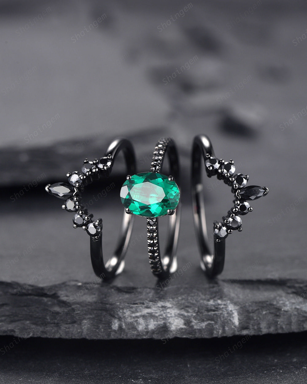 3PCS Oval Emerald Black Engagement Ring Set, Black Gold Finish Emerald Promise Ring Set, Vintage Rhodium Black Wedding Ring Gift for Her - ShainJewelry