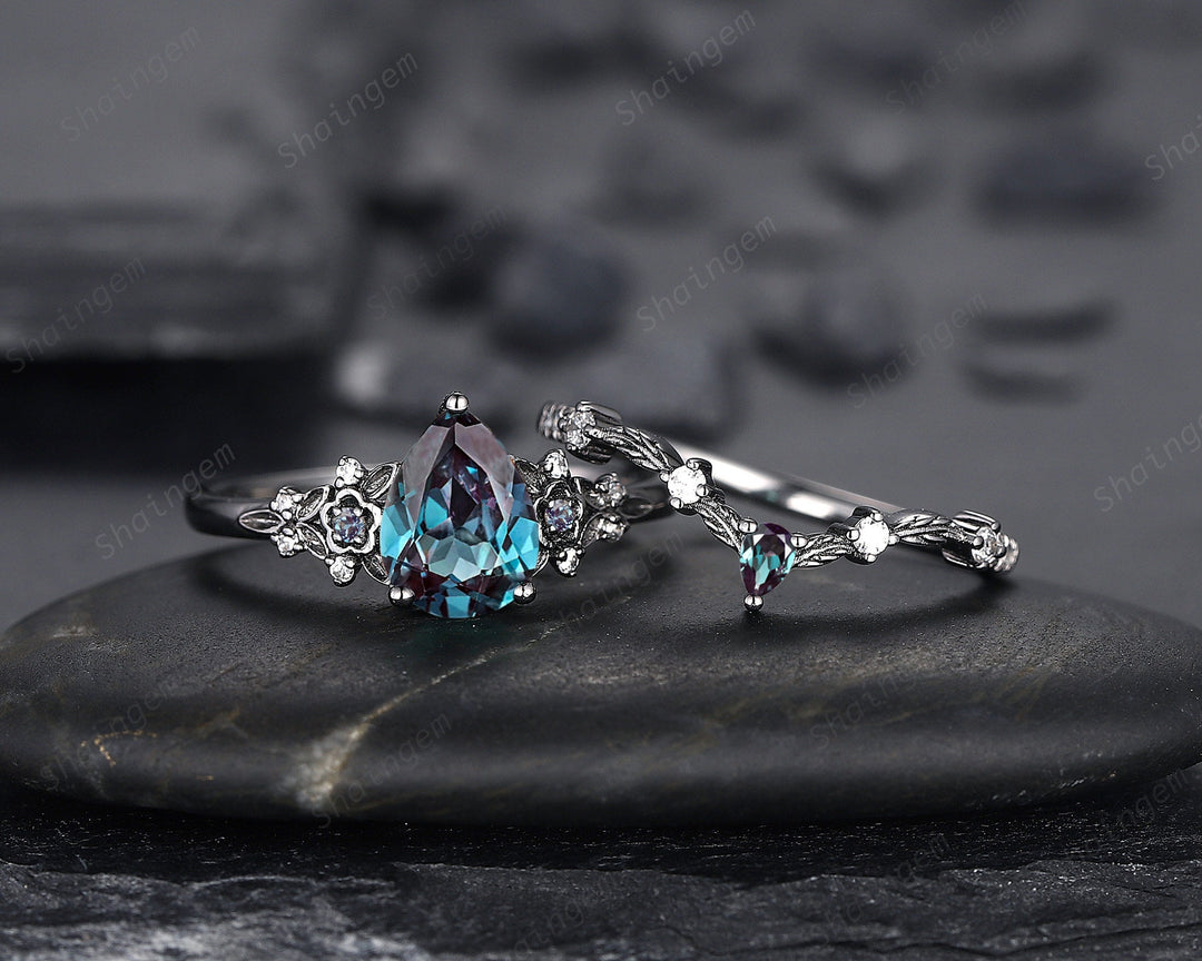 Gothic Black Gold Pear Shape Alexandrite Engagement Ring Set, Black Floral Promise Ring Set Unique Rhodium Black Witchy Ring Bridal Set Gift - ShainJewelry