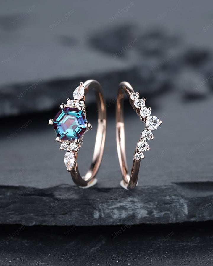 Unique Hexagon Alexandrite Engagement Ring Set, Vintage Alexandrite Wedding Ring, 14K Rose Gold June Birthstone Promise Ring, Art Deco Ring - ShainJewelry