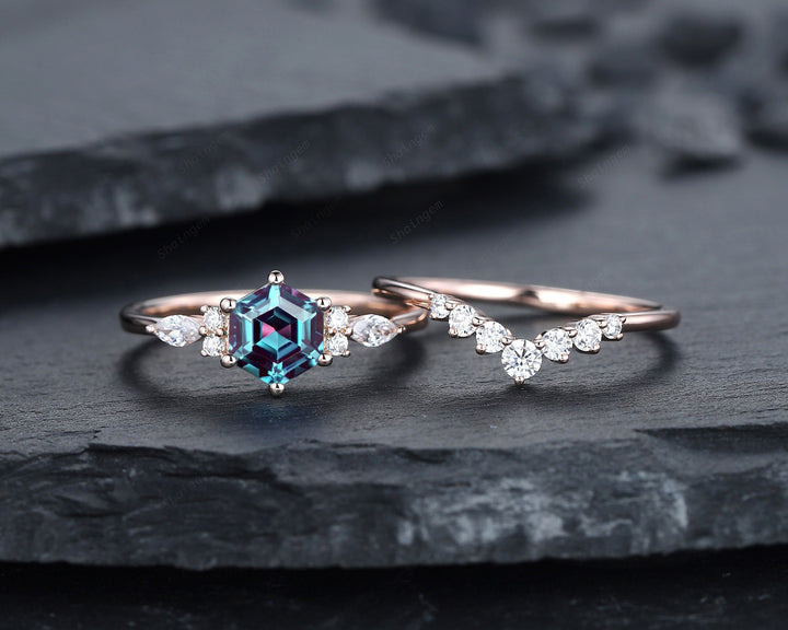 Unique Hexagon Alexandrite Engagement Ring Set, Vintage Alexandrite Wedding Ring, 14K Rose Gold June Birthstone Promise Ring, Art Deco Ring - ShainJewelry