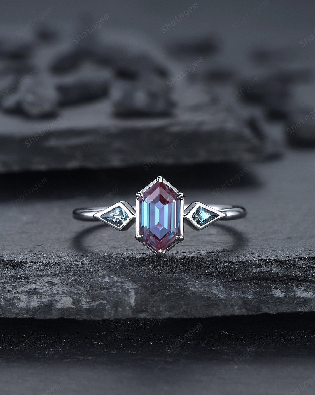 Vintage Long Hexagon Alexandrite Engagement Ring, White Gold Kite Alexandrite Wedding Ring, Geometric Anniversary Promise Ring for Women - ShainJewelry
