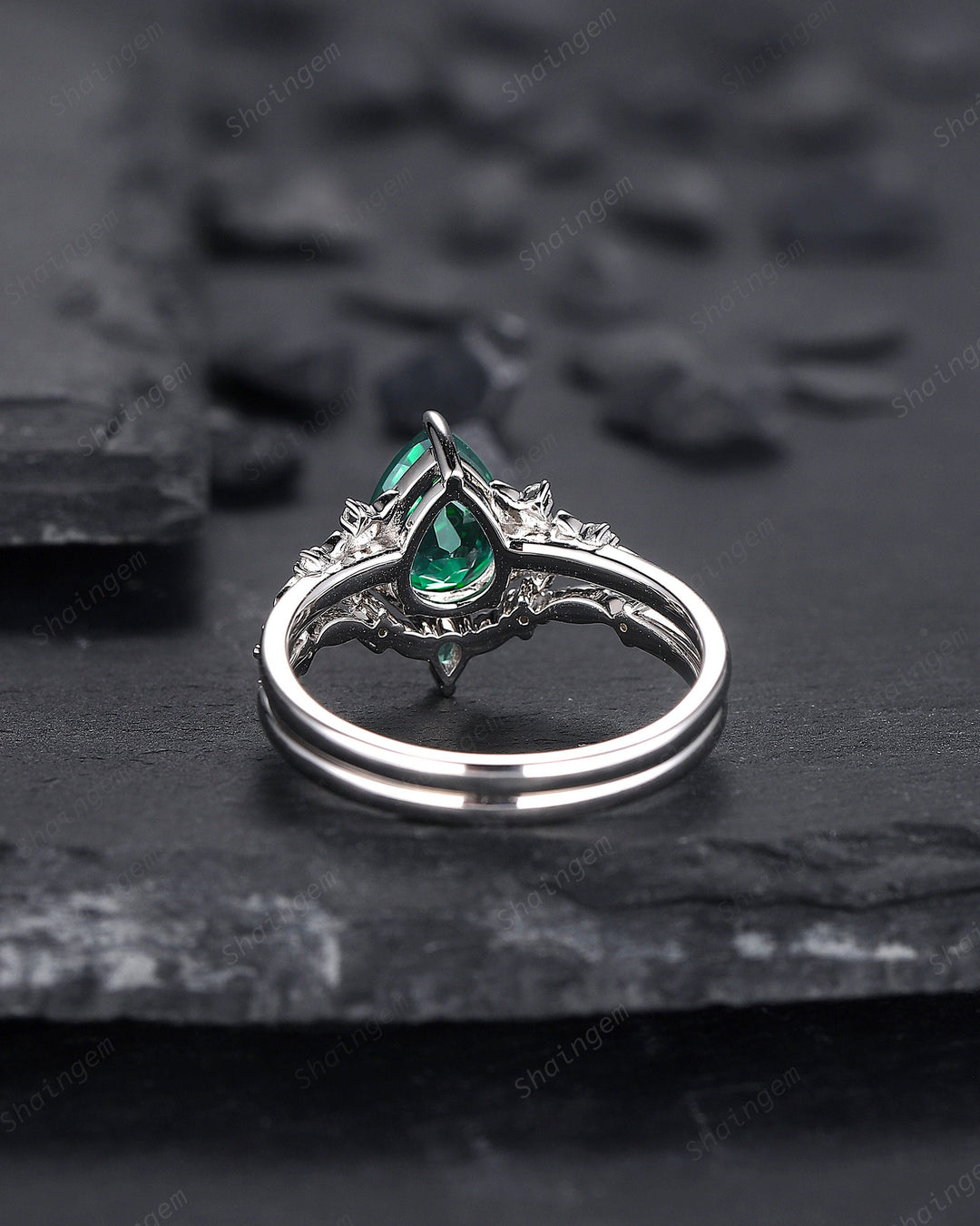 Vintage Pear Shape Emerald Engagement Ring Set, Unique 14K White Gold Floral Emerald Wedding Ring Bridal Set, Emerald Promise Ring for Women - ShainJewelry