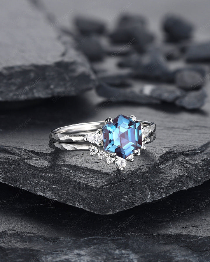 Unique Hammered Alexandrite Engagement Ring Set, Hand Forged 14K 18K White Gold Hexagon Cut Alexandrite Wedding Bridal Set Promise Ring Gift - ShainJewelry