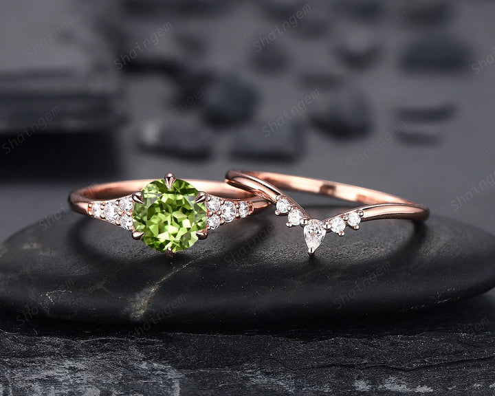 Vintage Round Shape Peridot Engagement Ring Set, Unique 14k Rose Gold Peridot Promise Ring, Peridot Bridal Set Anniversary Ring Gift for her - ShainJewelry