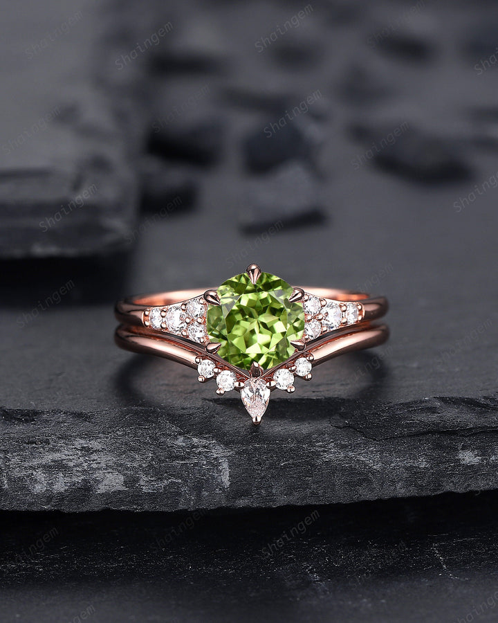 Vintage Round Shape Peridot Engagement Ring Set, Unique 14k Rose Gold Peridot Promise Ring, Peridot Bridal Set Anniversary Ring Gift for her - ShainJewelry