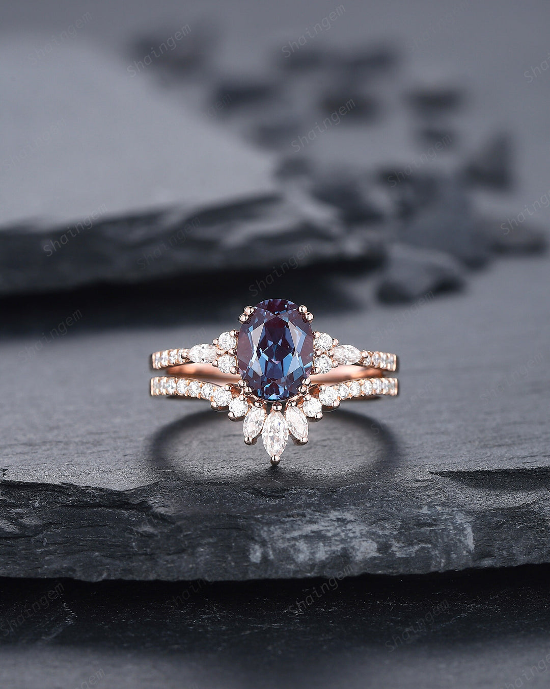 Vintage Oval Shape Alexandrite Engagement Ring Set, Unique 14K Rose Gold Alexandrite and Moissanite Wedding Set, Bridal Se Promise Ring Gift - ShainJewelry
