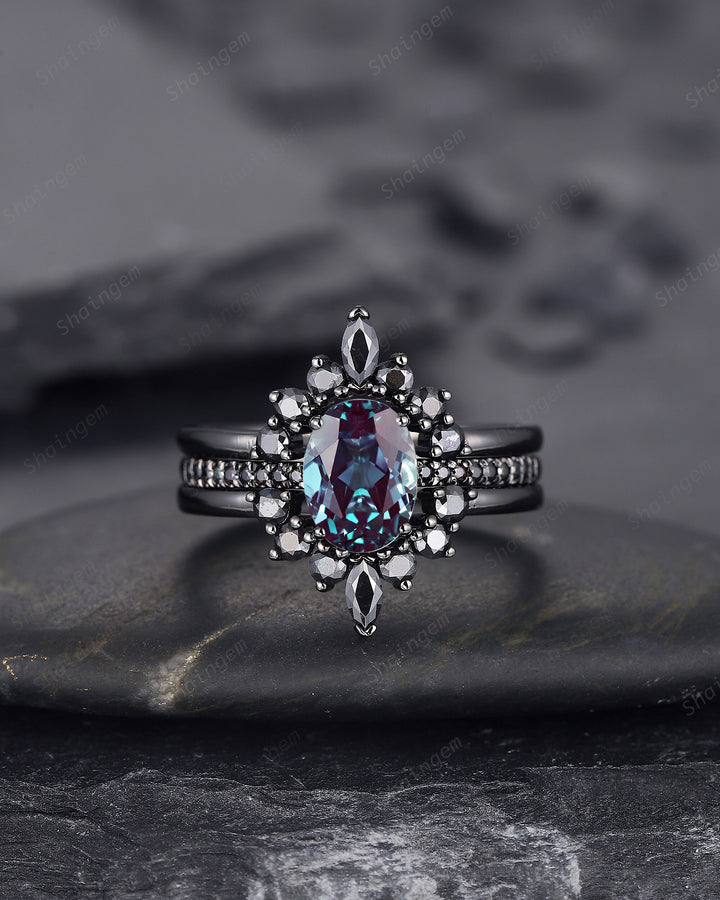 3PCS Oval Shape Alexandrite Black Engagement Ring Set, Gothic Black Gold Promise Ring, Vintage Rhodium Black Wedding Ring Gift for Women - ShainJewelry
