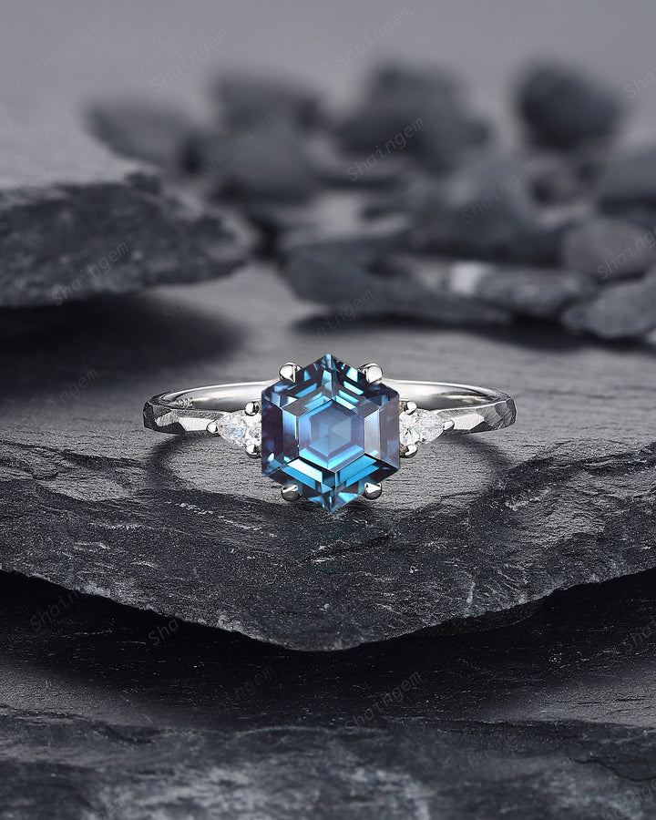 Unique Hammered Alexandrite Engagement Ring Set, Hand Forged 14K 18K White Gold Hexagon Cut Alexandrite Wedding Bridal Set Promise Ring Gift - ShainJewelry