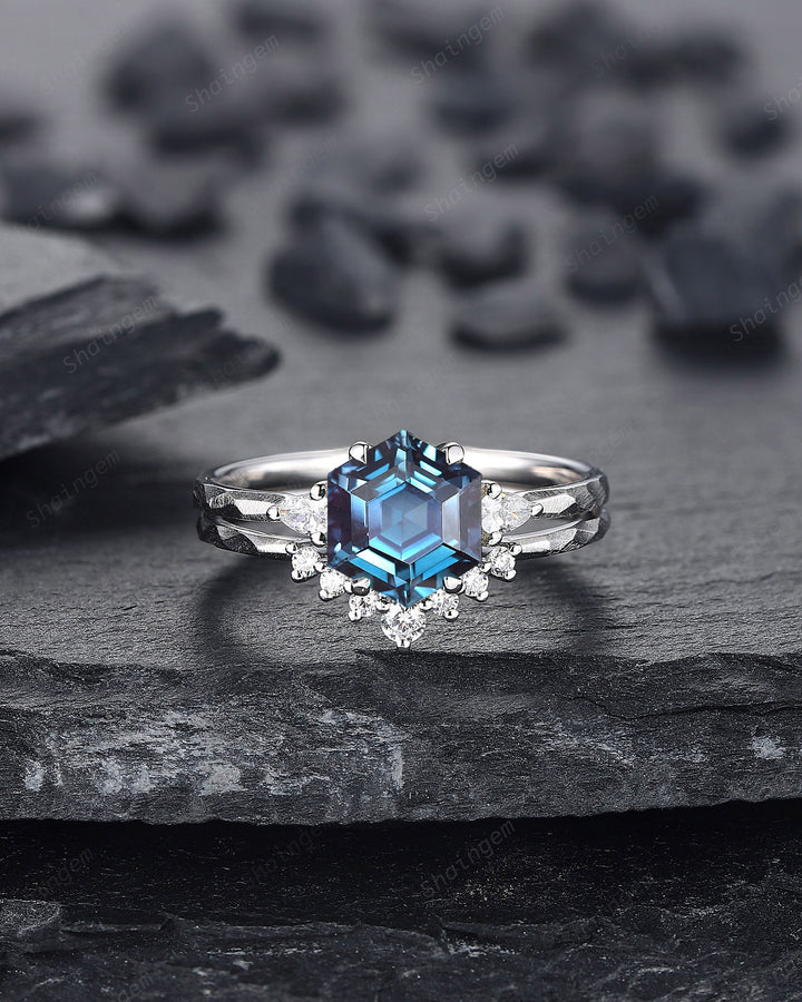 Unique Hammered Alexandrite Engagement Ring Set, Hand Forged 14K 18K White Gold Hexagon Cut Alexandrite Wedding Bridal Set Promise Ring Gift - ShainJewelry