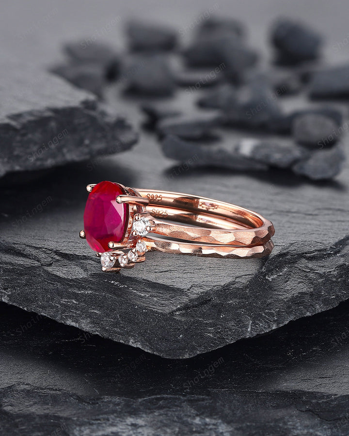 Hammered Natural African Ruby Engagement Ring Set, Hand Forged 14K 18K Rose Gold Oval Shape Ruby Wedding Bridal Set, Ruby Promise Ring Gift - ShainJewelry