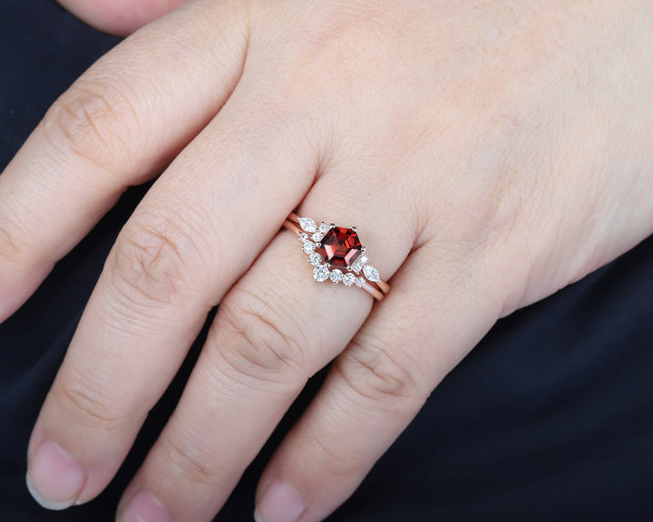 Unique Hexagon Cut Garnet Engagement Ring Set, Vintage Red Garnet Wedding Ring, 14K Rose Gold Garnet Promise Ring, Art Deco Garnet Ring - ShainJewelry