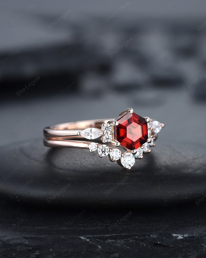 Unique Hexagon Cut Garnet Engagement Ring Set, Vintage Red Garnet Wedding Ring, 14K Rose Gold Garnet Promise Ring, Art Deco Garnet Ring - ShainJewelry