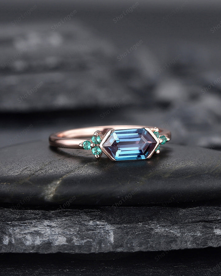 Vintage Long Hexagon Alexandrite Engagement Ring, Unique Emerald Cluster Wedding Ring, Rose Gold Anniversary Promise Ring Gift for Women - ShainJewelry