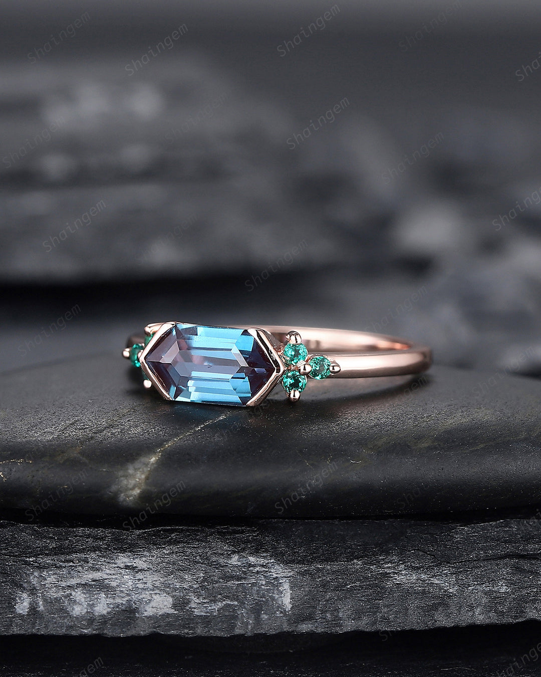 Vintage Long Hexagon Alexandrite Engagement Ring, Unique Emerald Cluster Wedding Ring, Rose Gold Anniversary Promise Ring Gift for Women - ShainJewelry