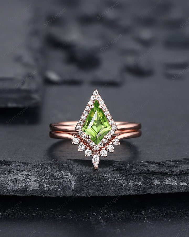 Vintage Kite Shape Peridot Halo Engagement Ring Set, V Shape 14K Rose Gold Peridot Promise Ring, Peridot Bridal Set, Wedding Ring Mom Gift - ShainJewelry