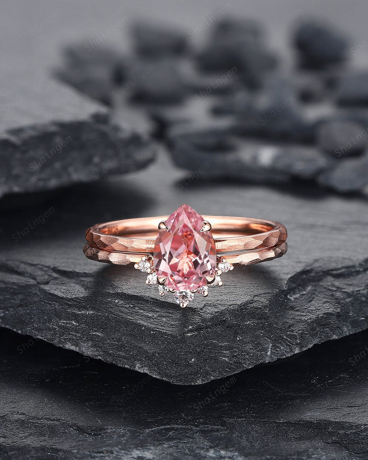 Unique Hammered Pink Sapphire and Diamond Engagement Ring Set, Hand Forged 14K 18K Rose Gold Pear Shape Sapphire Bridal Set Promise Ring - ShainJewelry