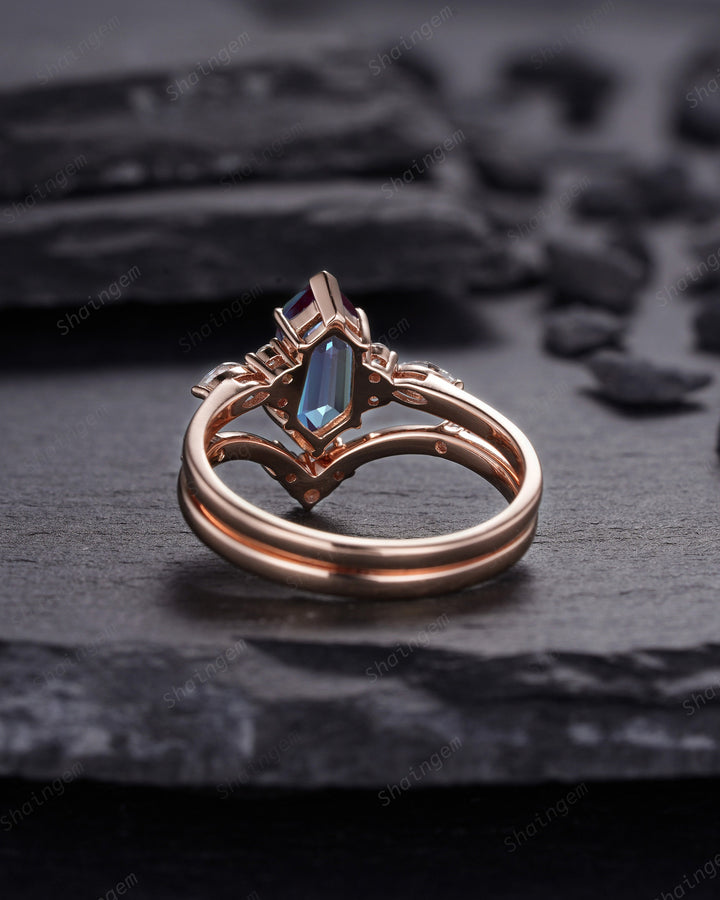 Unique Shield Alexandrite and Diamond Ring, Rose Gold Hexagon Alexandrite Bridal Set, Shield Promise Wedding Anniversary Ring Gift for her - ShainJewelry