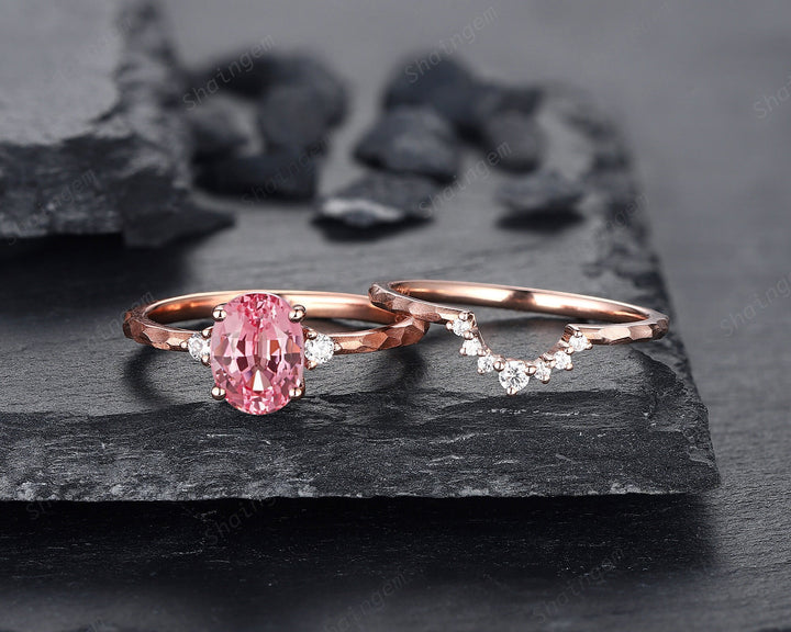 Unique Hammered Pink Sapphire Diamond Engagement Ring Set, Hand Forged 14K 18K Rose Gold Oval Shape Sapphire Bridal Set Promise Ring Gift - ShainJewelry
