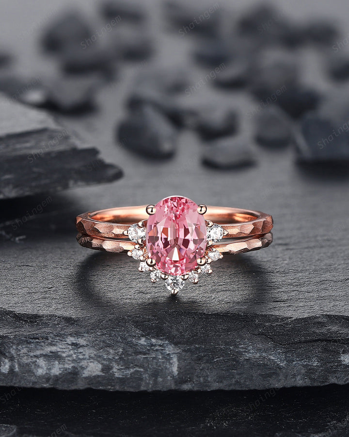 Unique Hammered Pink Sapphire Diamond Engagement Ring Set, Hand Forged 14K 18K Rose Gold Oval Shape Sapphire Bridal Set Promise Ring Gift - ShainJewelry