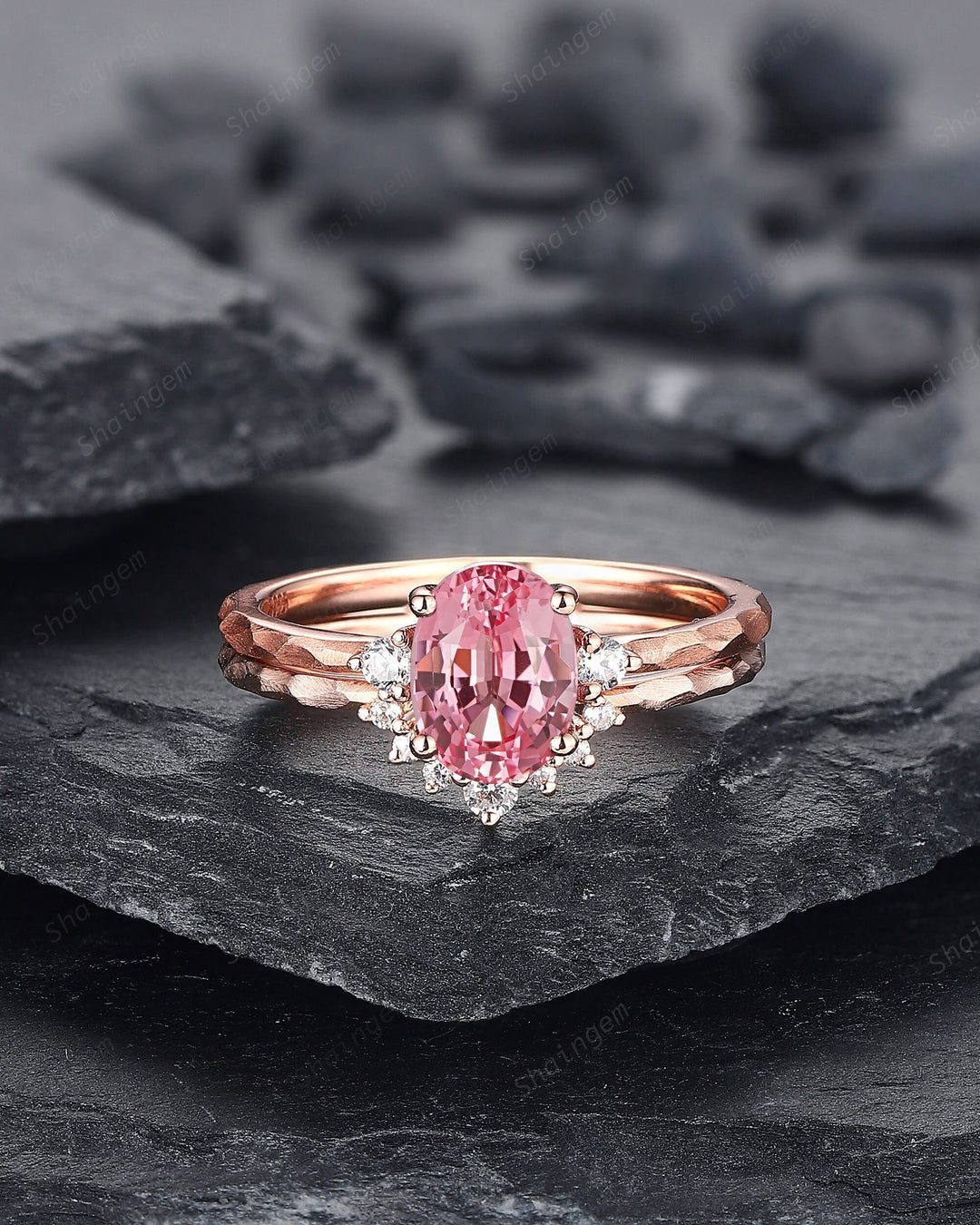 Unique Hammered Pink Sapphire Diamond Engagement Ring Set, Hand Forged 14K 18K Rose Gold Oval Shape Sapphire Bridal Set Promise Ring Gift - ShainJewelry