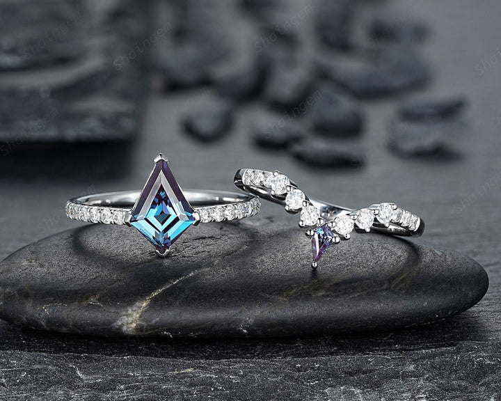 2CT Kite Shape Alexandrite and Diamond Bridal Set, Unique 14K Solid White Gold Alexandrite Engagement Ring, Promise Anniversary Ring Gift - ShainJewelry