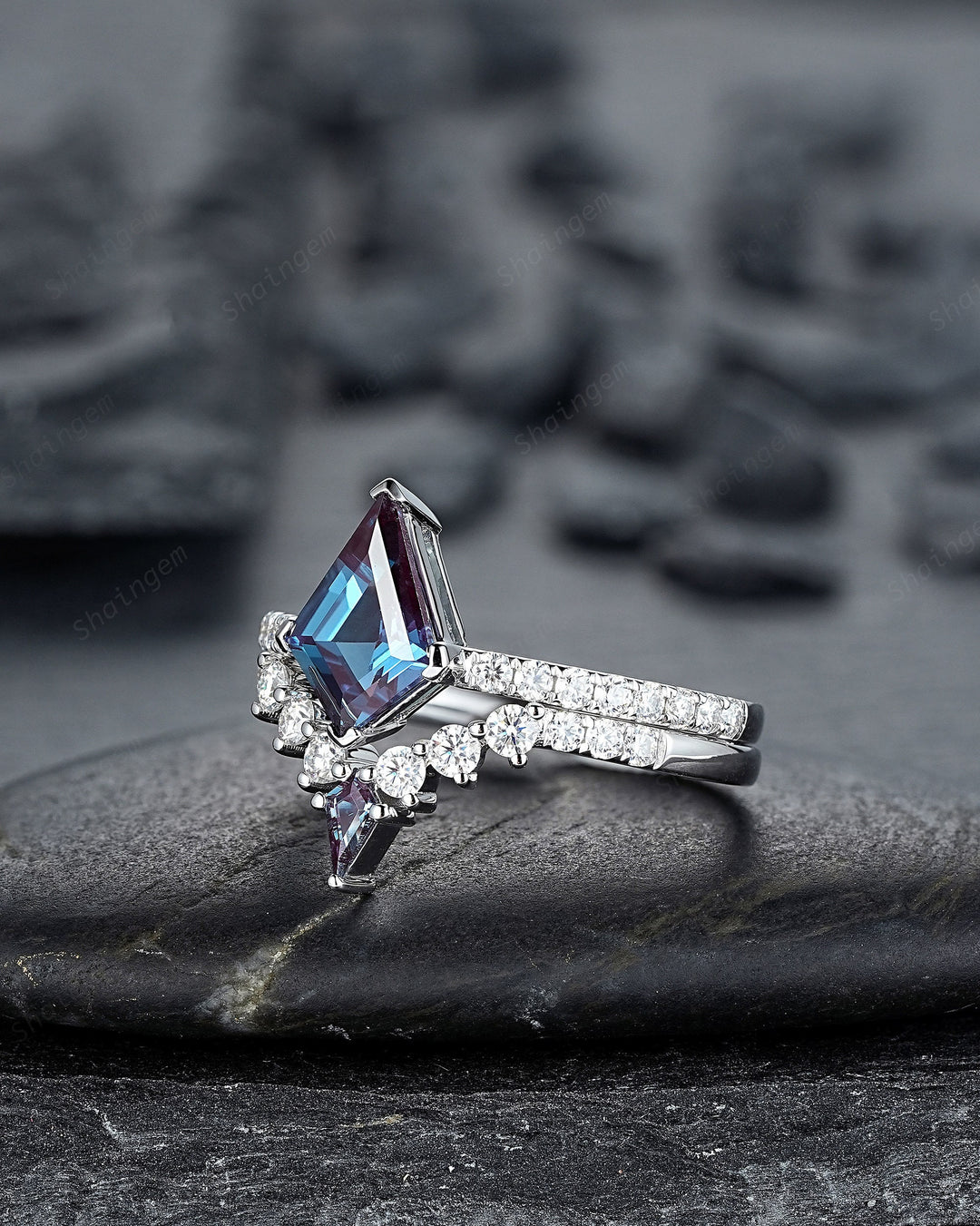 2CT Kite Shape Alexandrite and Diamond Bridal Set, Unique 14K Solid White Gold Alexandrite Engagement Ring, Promise Anniversary Ring Gift - ShainJewelry