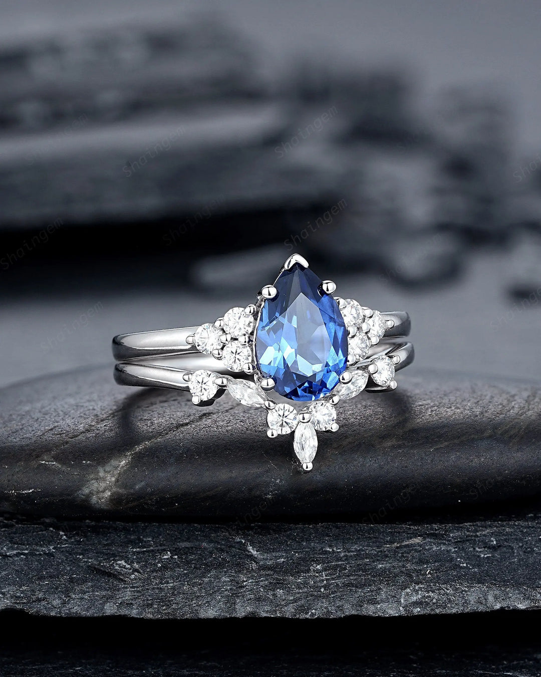 Vintage Pear Cut Cornflower Blue Sapphire Ring Set, Unique Vivid Blue Sapphire Wedding Set, White Gold Sapphire Bridal Set, Engagement Ring - ShainJewelry