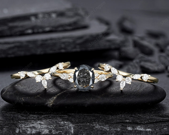 Oval Shape Salt and Pepper Diamond Engagement Ring Set, 18K Yellow Gold Natural Black Diamond Promise Ring, Gray Diamond Wedding Ring Gift - ShainJewelry