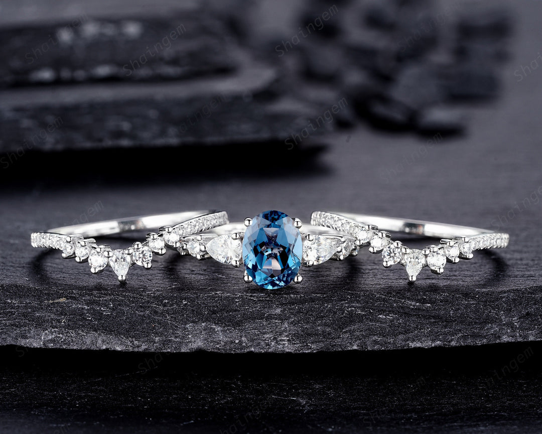 3PCS Oval Shape London Blue Topaz Engagement Ring Set, Vintage 14K 18K White Gold Halo Wedding Ring Set, Platinum Bridal Set Promise Ring - ShainJewelry
