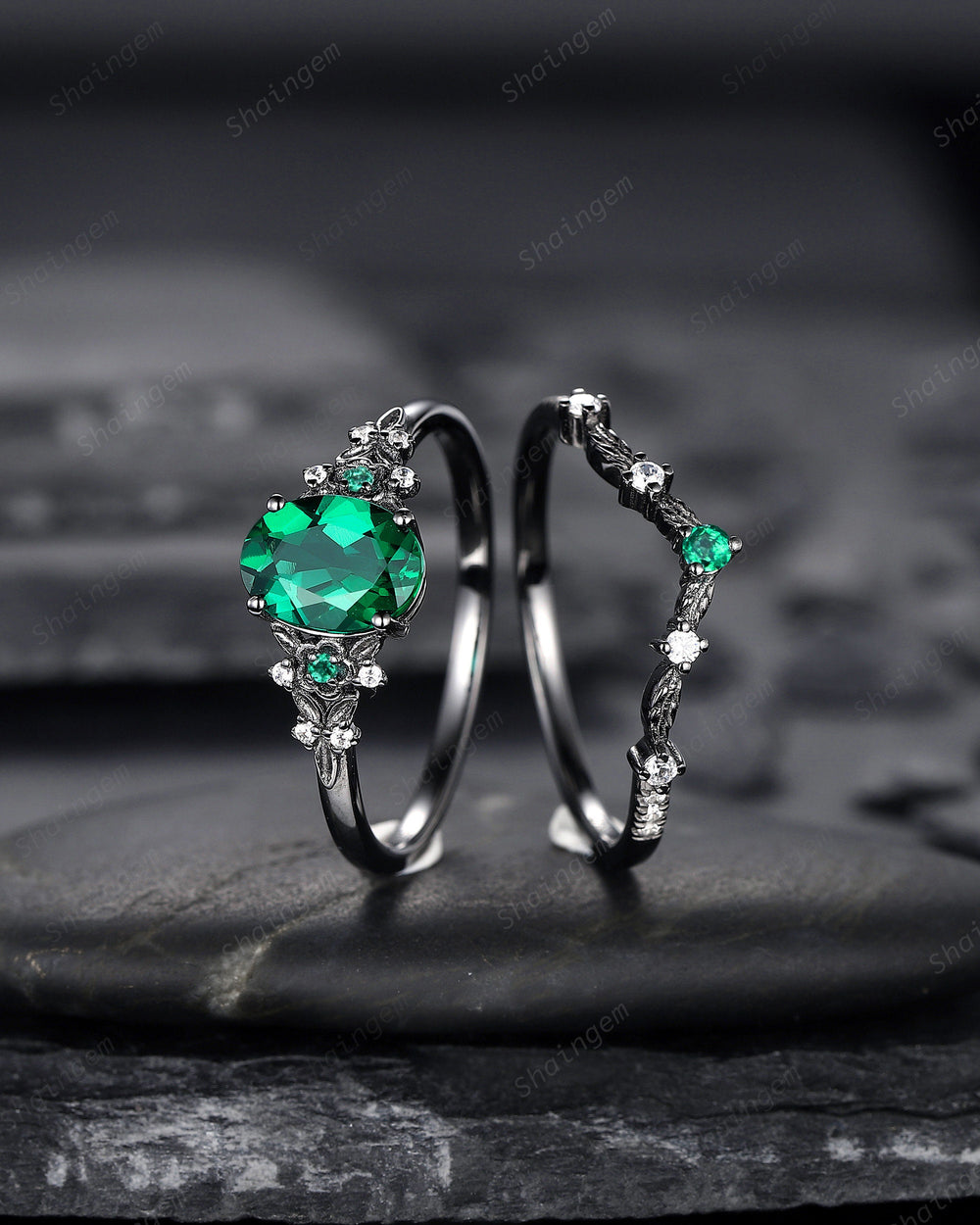 Vintage Black Gold Oval Shape Emerald Engagement Ring, Rhodium Black Emerald Wedding Set, Witchy Bridal Set Promise Ring Black Floral Ring - ShainJewelry