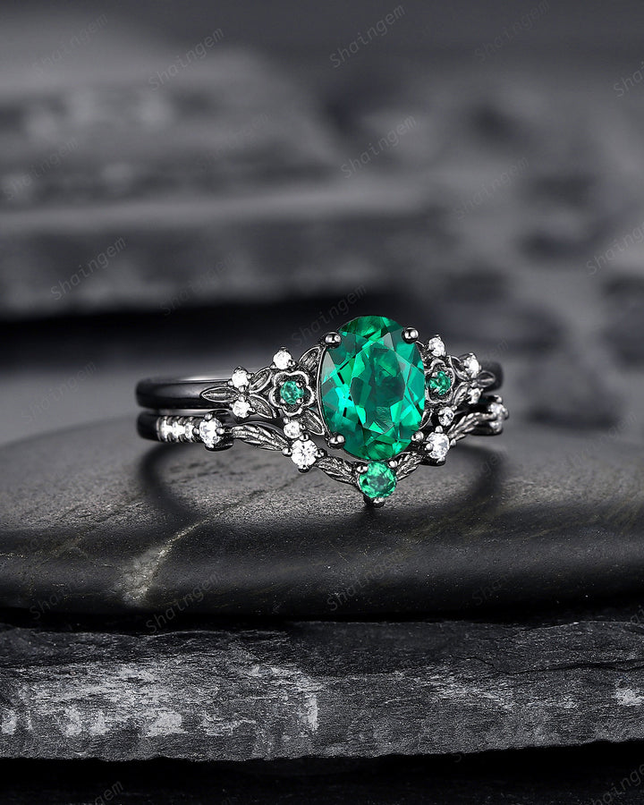 Vintage Black Gold Oval Shape Emerald Engagement Ring, Rhodium Black Emerald Wedding Set, Witchy Bridal Set Promise Ring Black Floral Ring - ShainJewelry