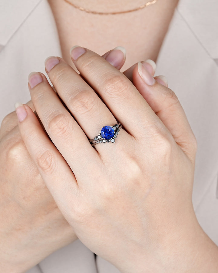 Vintage Black Gold Round Shape Blue Sapphire Engagement Ring, Black Rhodium Sapphire Wedding Set, Unique Dark Bridal Set, Black Promise Ring - ShainJewelry